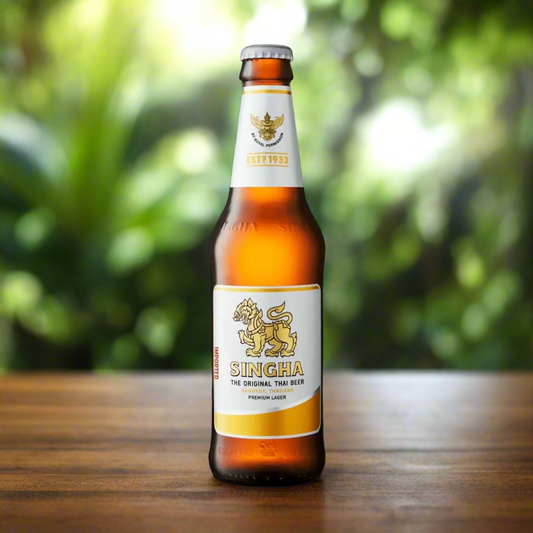 Singha Bier im Glas im Dschungel
